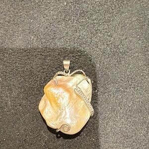 Elegant Pearl Seashell Pendant